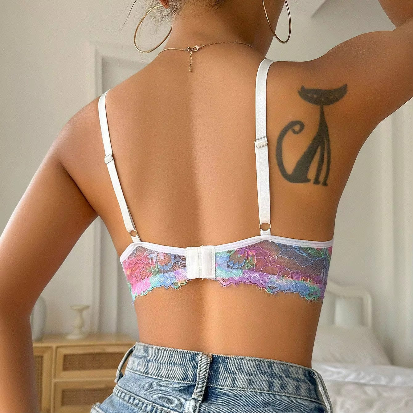 Womens Lace Push Up Underwire Bra Deep V Plunge Padded Bra With Adjustable Straps Multicolor Seamless T Shirt Bra Full Coverage