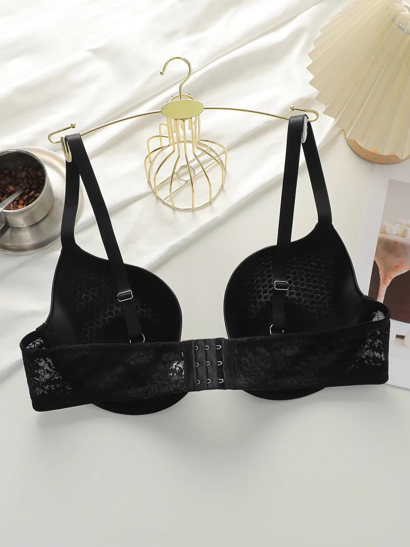 Women's sexy comfortable breathable mesh plus size bra deep U gathering push up suitable for full figured women