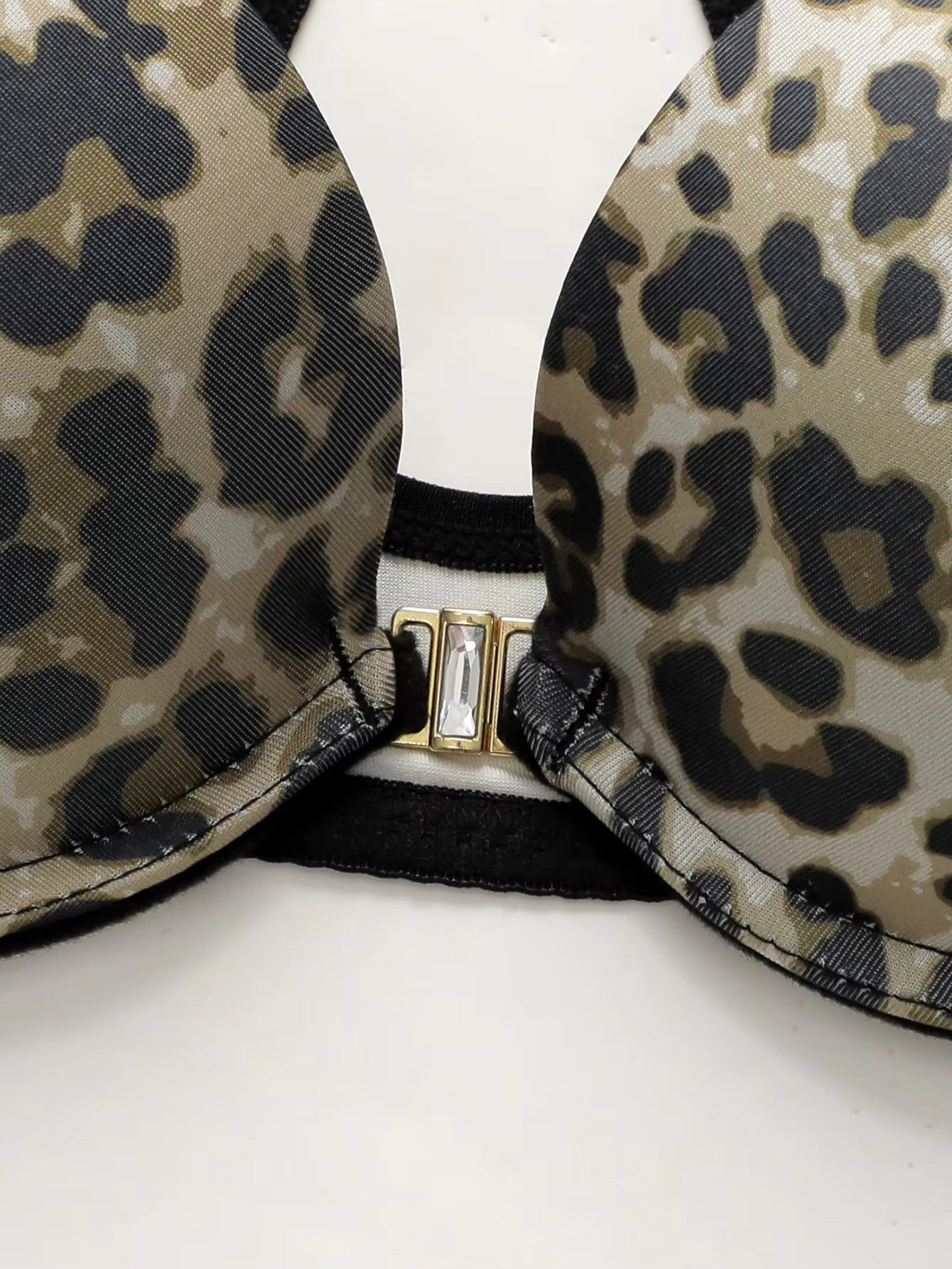 Women's Sexy Underwear Set Leopard Pattern Bra with Steel Ring Front Closure Comfortable and Breathable Lace Panty