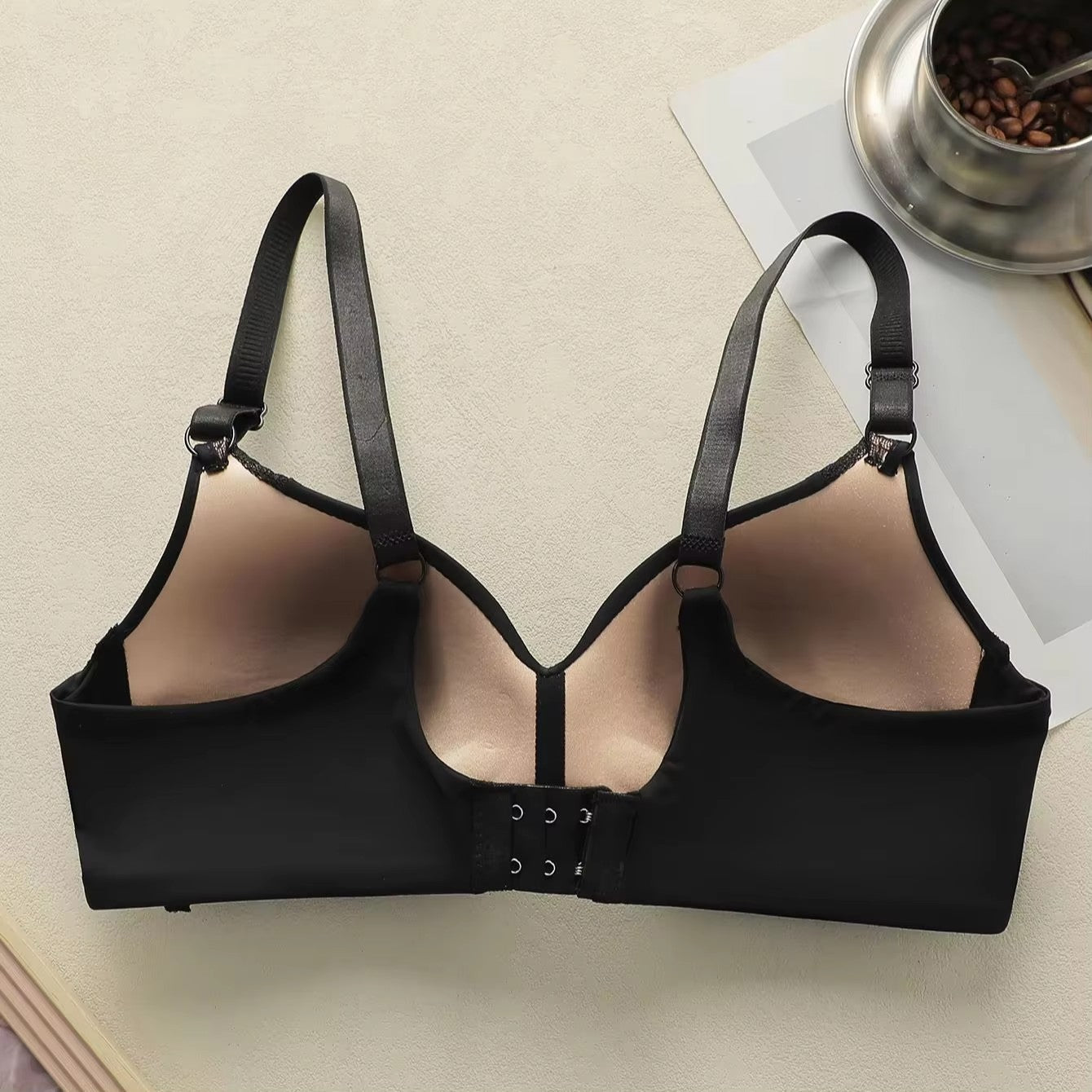 Women Seamless Push Up Bras Wireless Comfortable Bra with Mesh Detail Full Coverage T Shirt Bralette Everyday Underwear