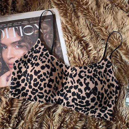 Seamless Bra for Women with Small Busts: Padded, Lifting, And Lifting, Wire-Free, Invisible Back, Leopard Print, Comfortable